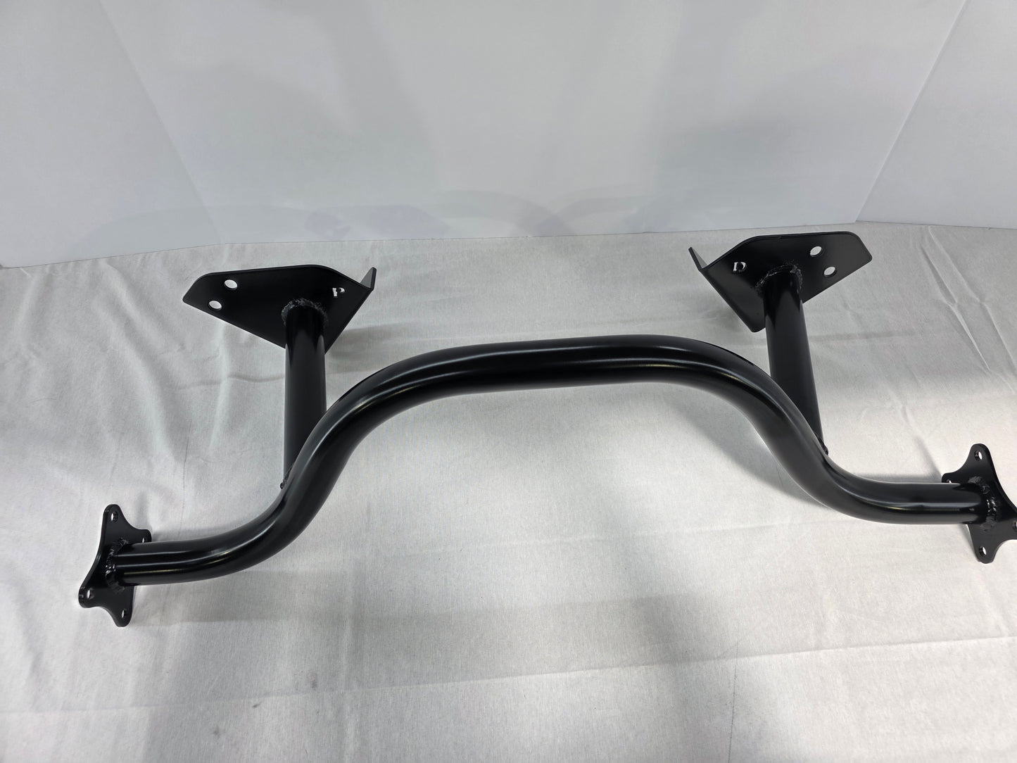 82-03 S10 Bolt In Chassis Cross Brace