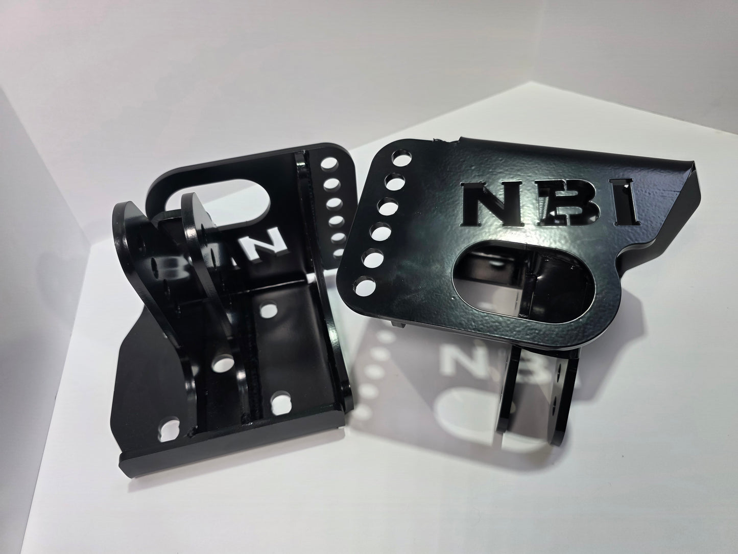 Leaf Spring Bobby Brackets