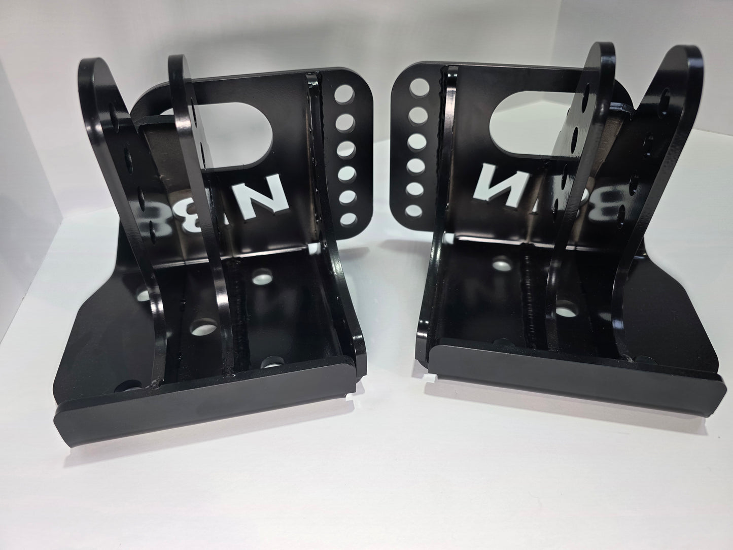 Leaf Spring Bobby Brackets