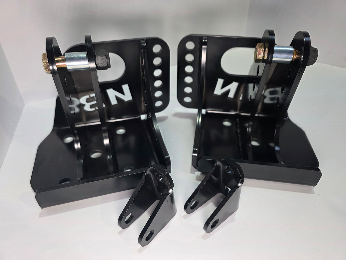 Leaf Spring Bobby Brackets