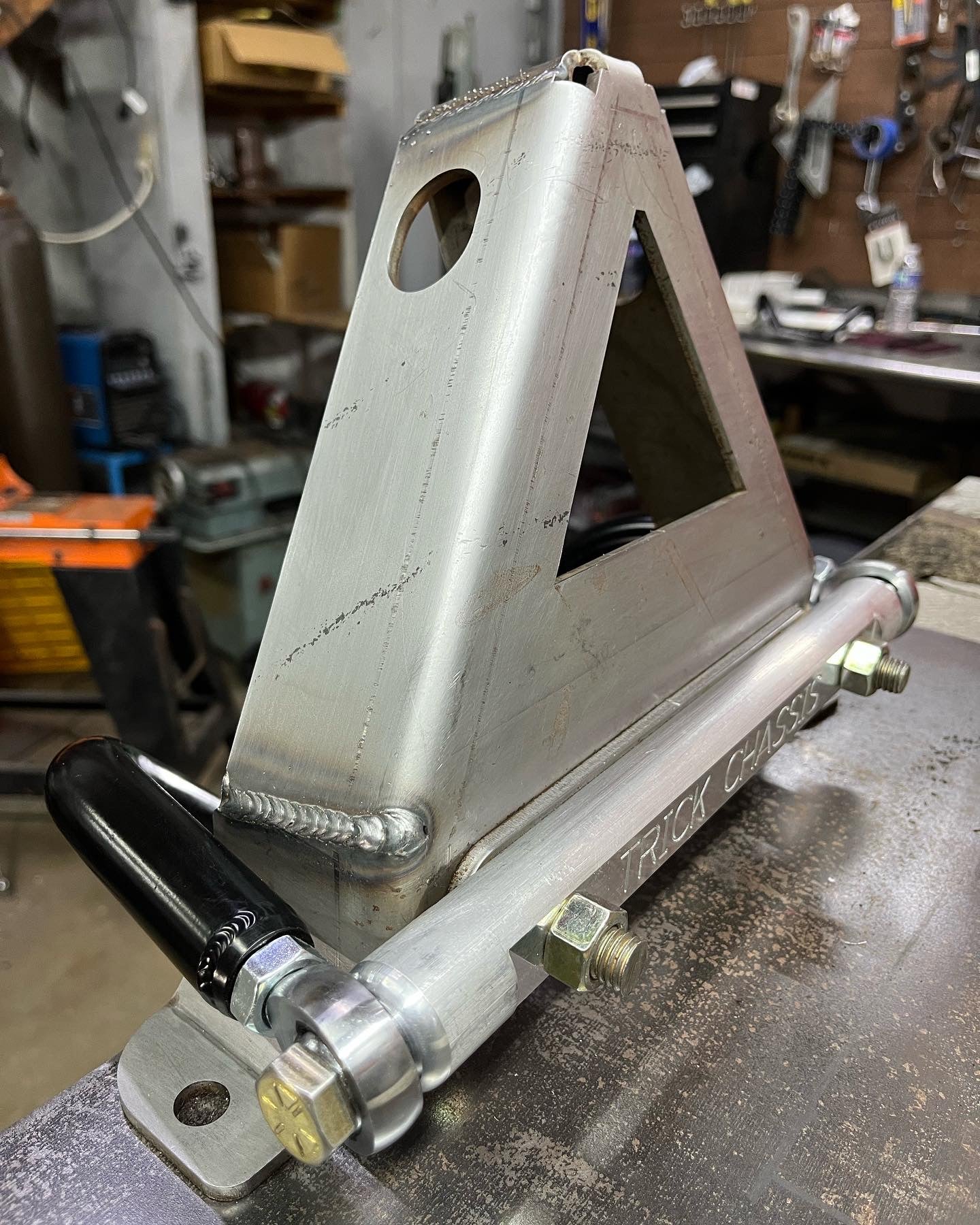 S10 & G-Body Bolt On Long Travel shock Towers